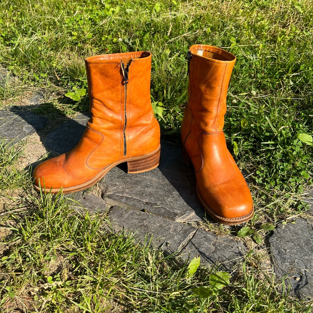 Vintage 70s Zip Up Boots